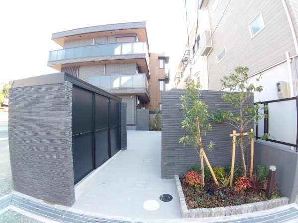 O-crest池田桃園