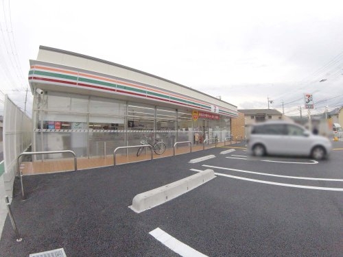 アンソレイユ宝塚(セブンイレブン宝塚山本丸橋2丁目店)