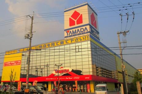 久代2丁目テラスハウス(ヤマダ電機テックランド伊丹店)
