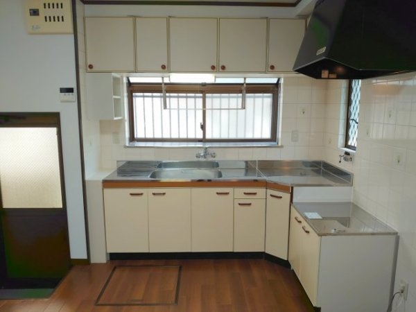 上ケ原三番町平屋戸建