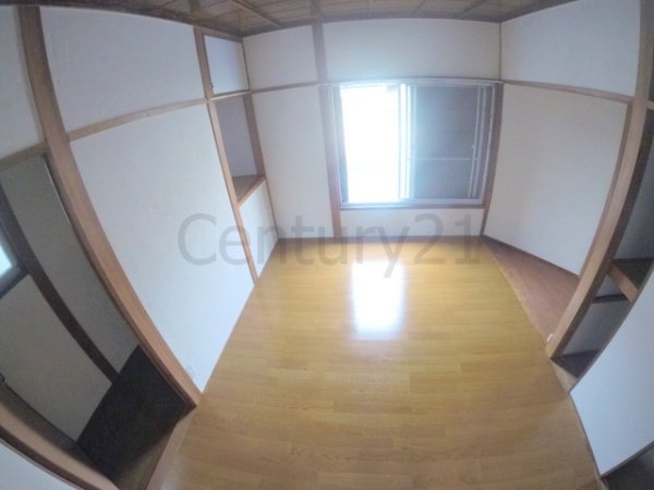 瀬川4丁目貸家