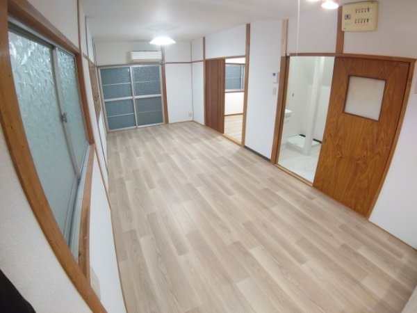 瀬川1丁目貸家