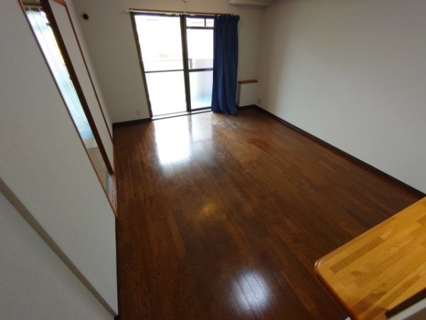 グランドメゾン川西