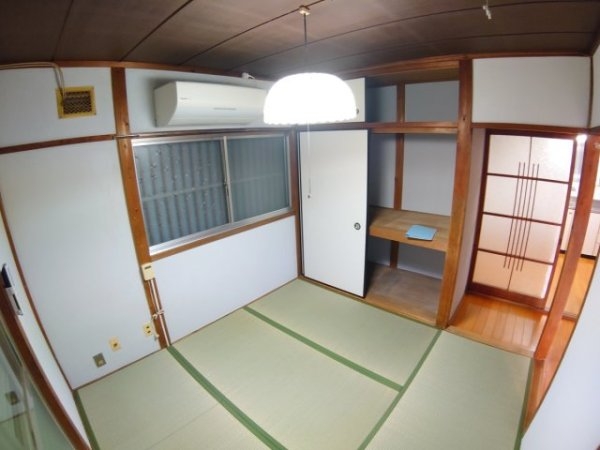 住吉2丁目貸家