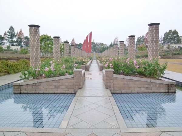 ルミエール荒牧(荒牧バラ公園)