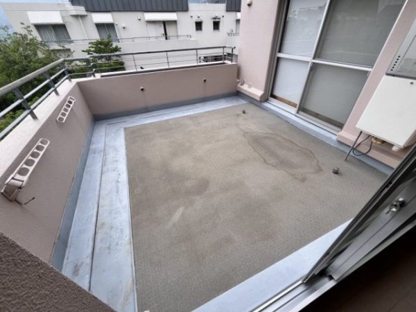 シェラビア東山台二番街211号棟