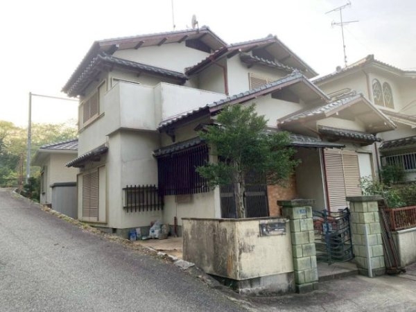東畦野山手1丁目貸家
