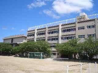 コートハウス神田(池田市立北豊島中学校)