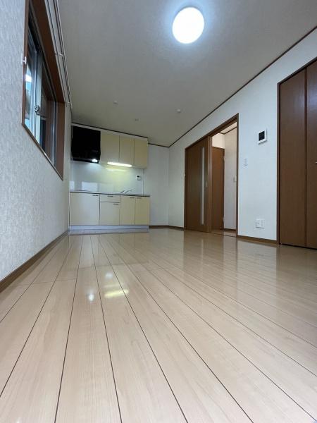 大和市深見台4丁目のアパート(リビング)