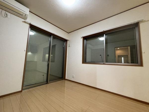 大和市深見台4丁目のアパート(リビング)