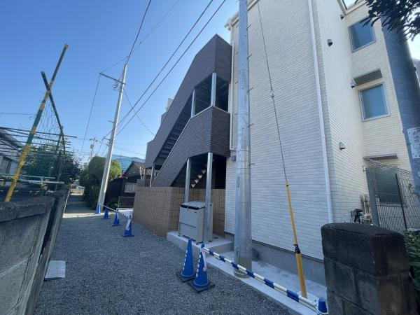 大和市中央２丁目のアパート