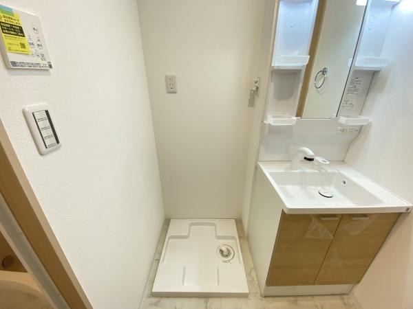座間市相武台３丁目のアパート