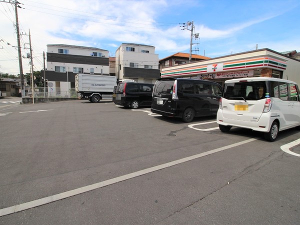 海老名市東柏ケ谷2丁目の貸家(セブンイレブン綾瀬大上3丁目店)