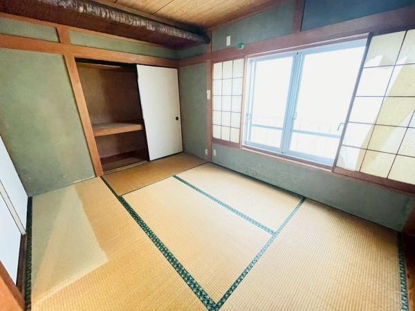 大和市上草柳８丁目の貸家