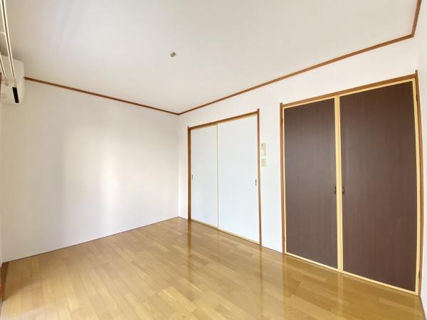 厚木市妻田東３丁目のアパート
