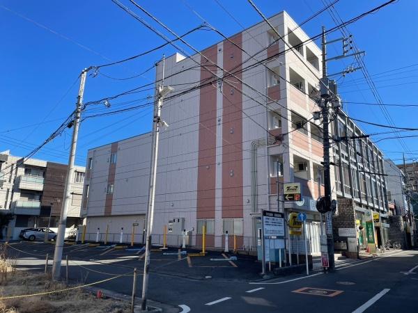 大和市西鶴間１丁目のマンション