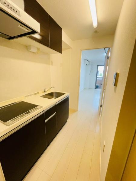大和市西鶴間１丁目のマンション