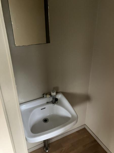 名島荘