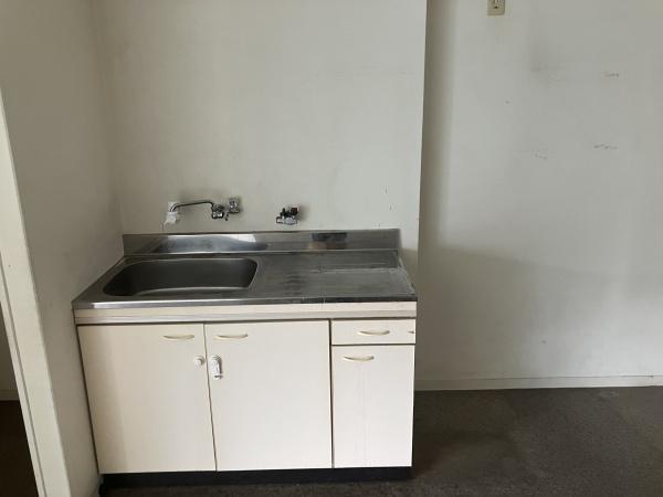 福岡市東区名島３丁目の店舗・事務所