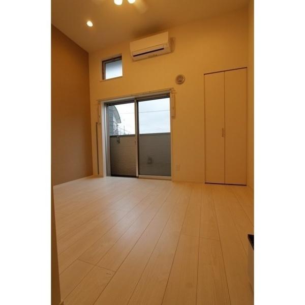 福岡市東区香椎駅東２丁目のアパート