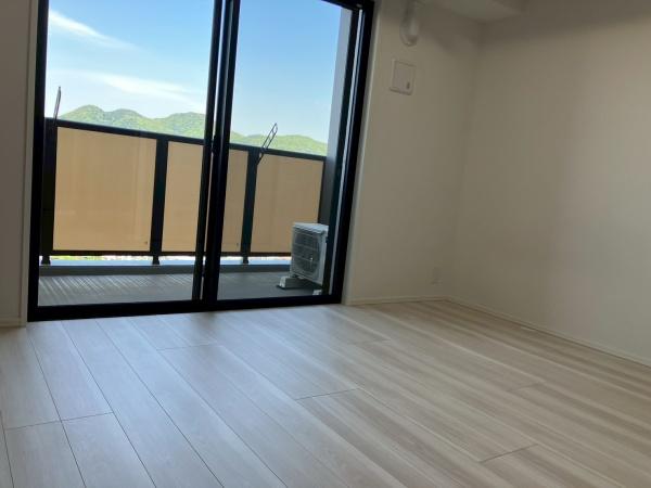 福岡市東区千早５丁目のマンション