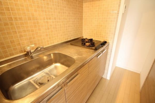 福岡市東区千早４丁目のマンション