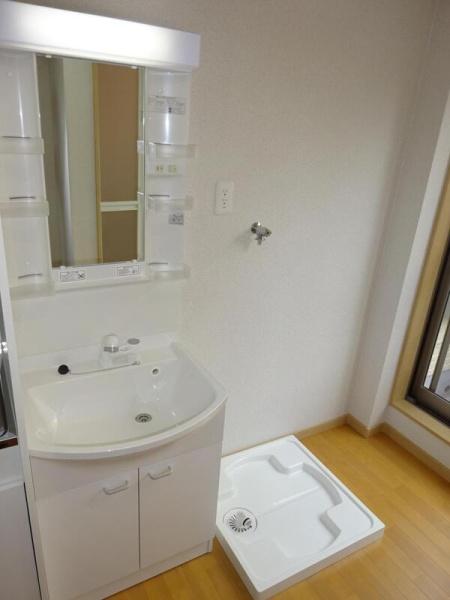福岡市東区千早４丁目のアパート