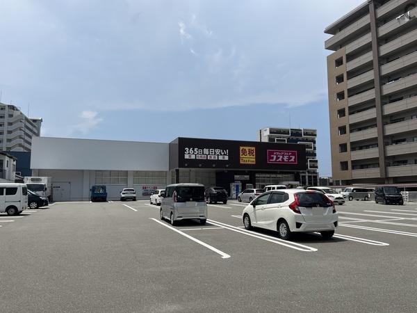 福岡市東区馬出１丁目のアパート(ドラッグコスモス吉塚店)