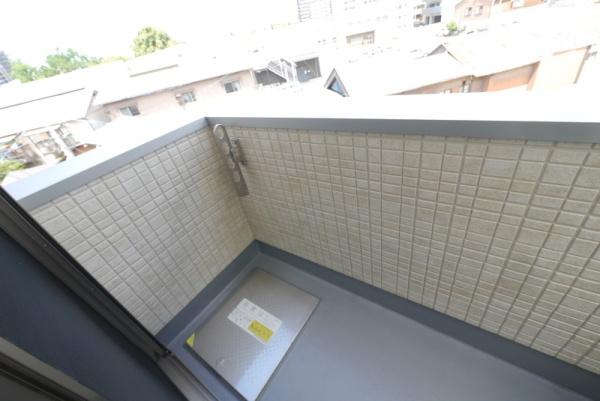 福岡市東区馬出１丁目のアパート
