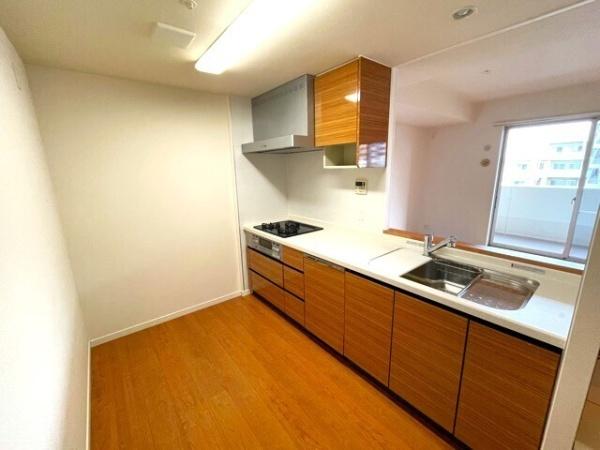 福岡市東区香椎照葉２丁目のマンション
