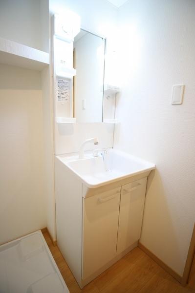 福岡市東区多の津５丁目のアパート
