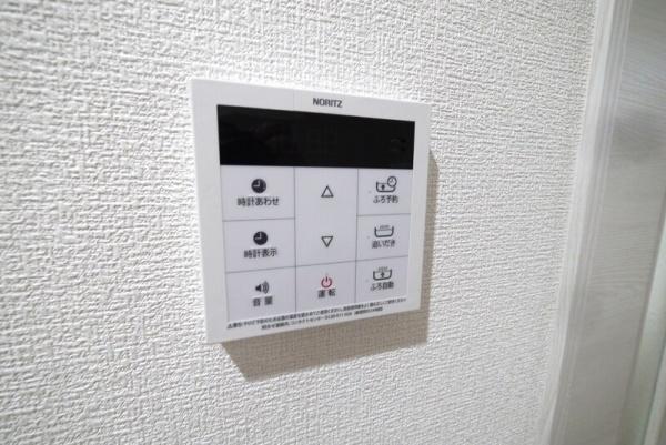 福岡市東区名島３丁目のアパート