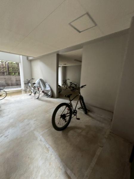 福岡市東区千早５丁目のマンション