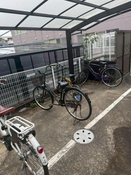 福岡市東区名島４丁目のアパート