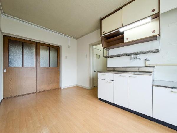福岡市東区舞松原４丁目のアパート