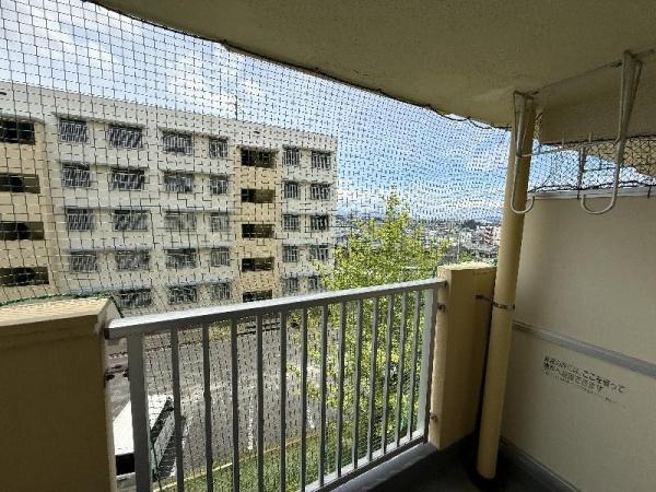 福岡市東区舞松原４丁目のアパート
