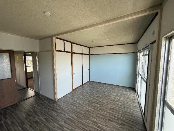 福岡市東区舞松原４丁目のアパート