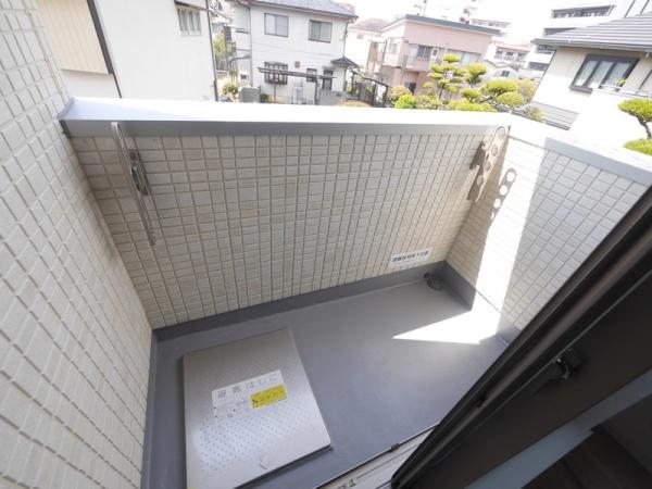 福岡市東区原田１丁目のアパート