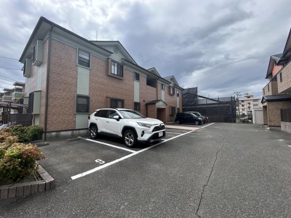 福岡市東区下原2丁目のアパート