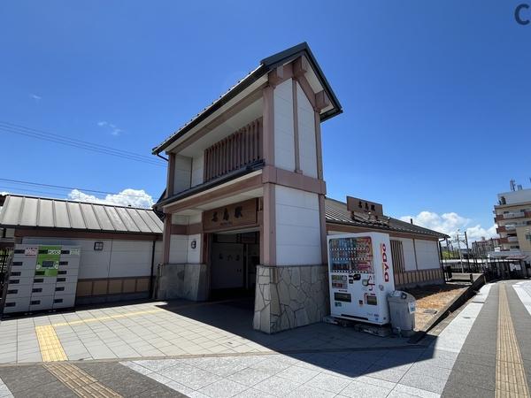 福岡市東区名島４丁目のアパート(名島駅(西鉄貝塚線))