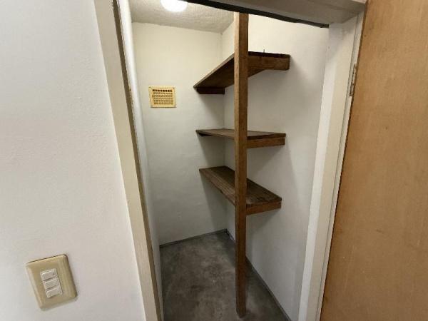 福岡市東区舞松原４丁目のアパート