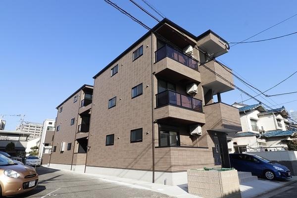 福岡市東区箱崎２丁目のアパート