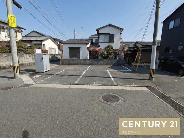 南区和田一括貸し駐車場（８台分）