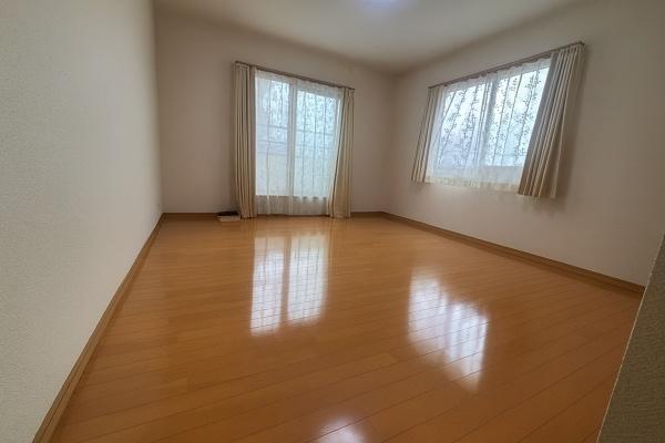 福岡市南区若久６丁目の貸家