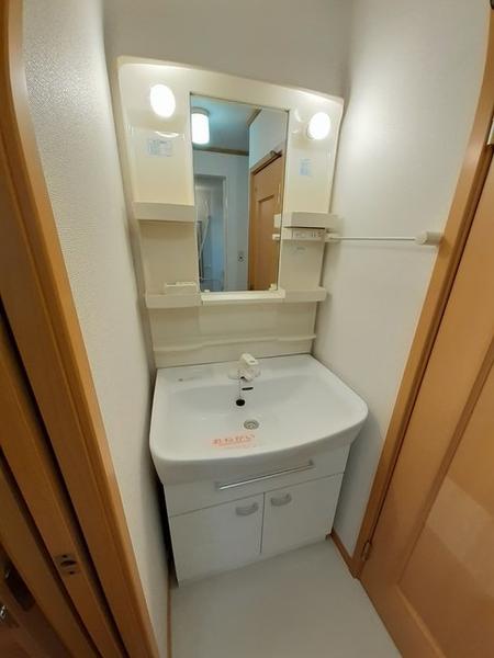 大分市賀来西１丁目のアパート