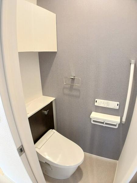 大分市豊饒3丁目のアパート(トイレ)