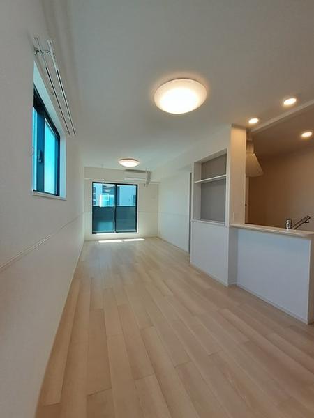 ディヴィンコディーノカナージュ