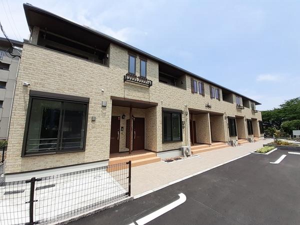 大分市高松東３丁目のアパート