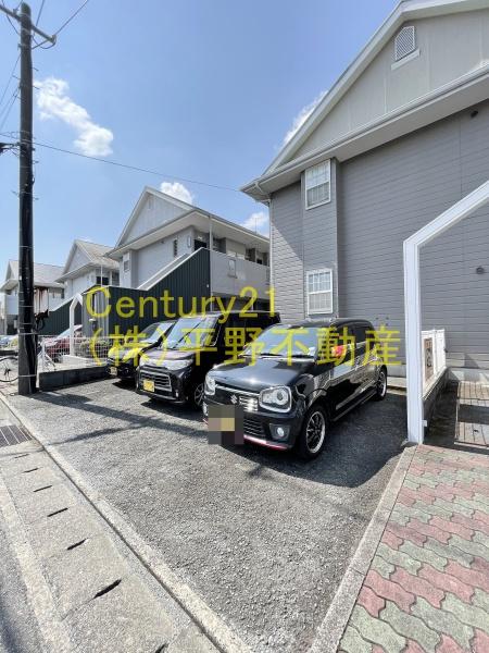 パンシオンビラ B棟(駐車場)