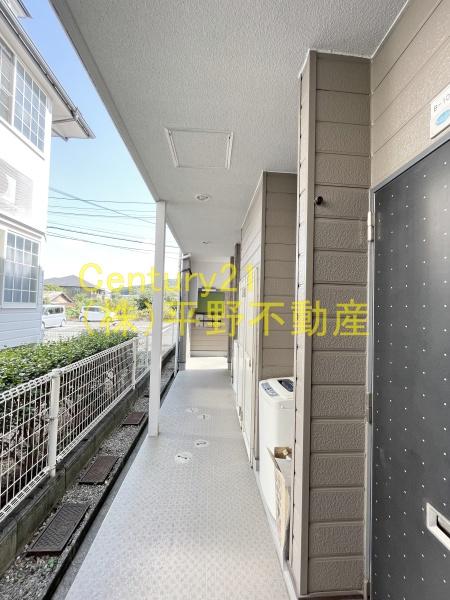 パンシオンビラ B棟(エントランス)